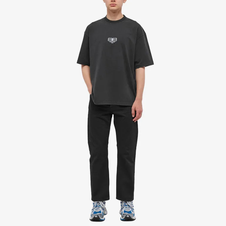 Embroidered BB Logo Black T-shirt - Exclusive Wear