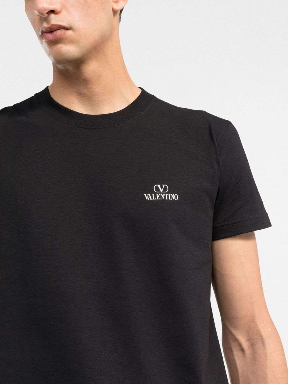 VLTN V Logo short-sleeved Black T-shirt - Styledistrict