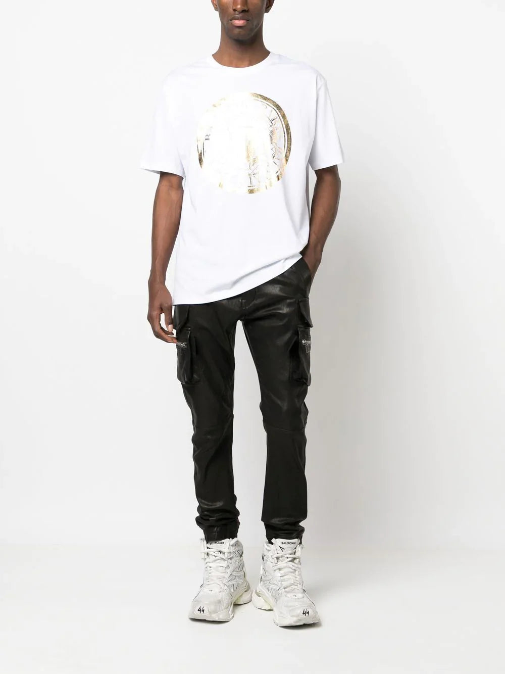 Gold Tone Medallion White T-shirt - Exclusive Wear