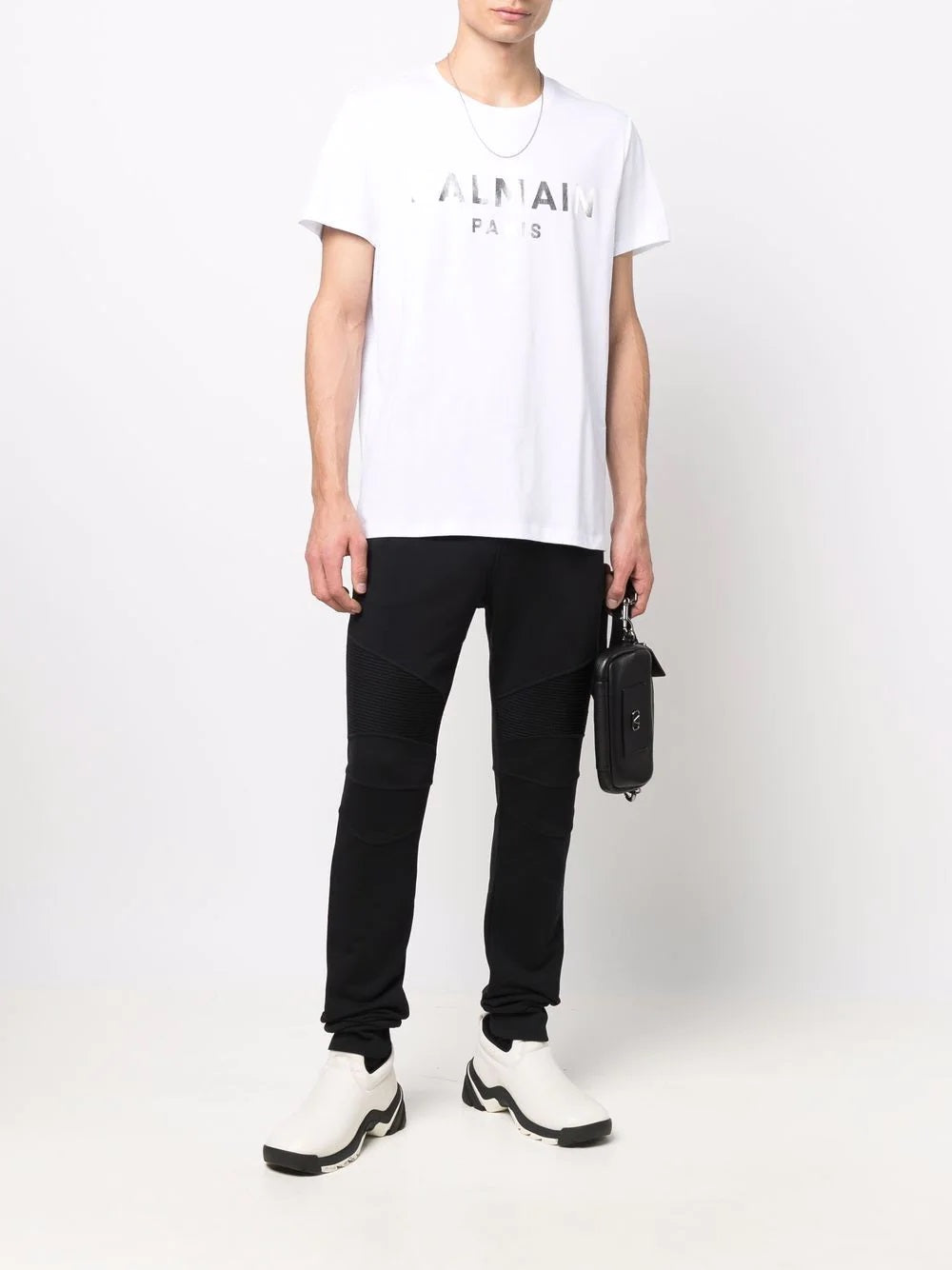 BLM Logo Print White T-shirt - Styledistrict