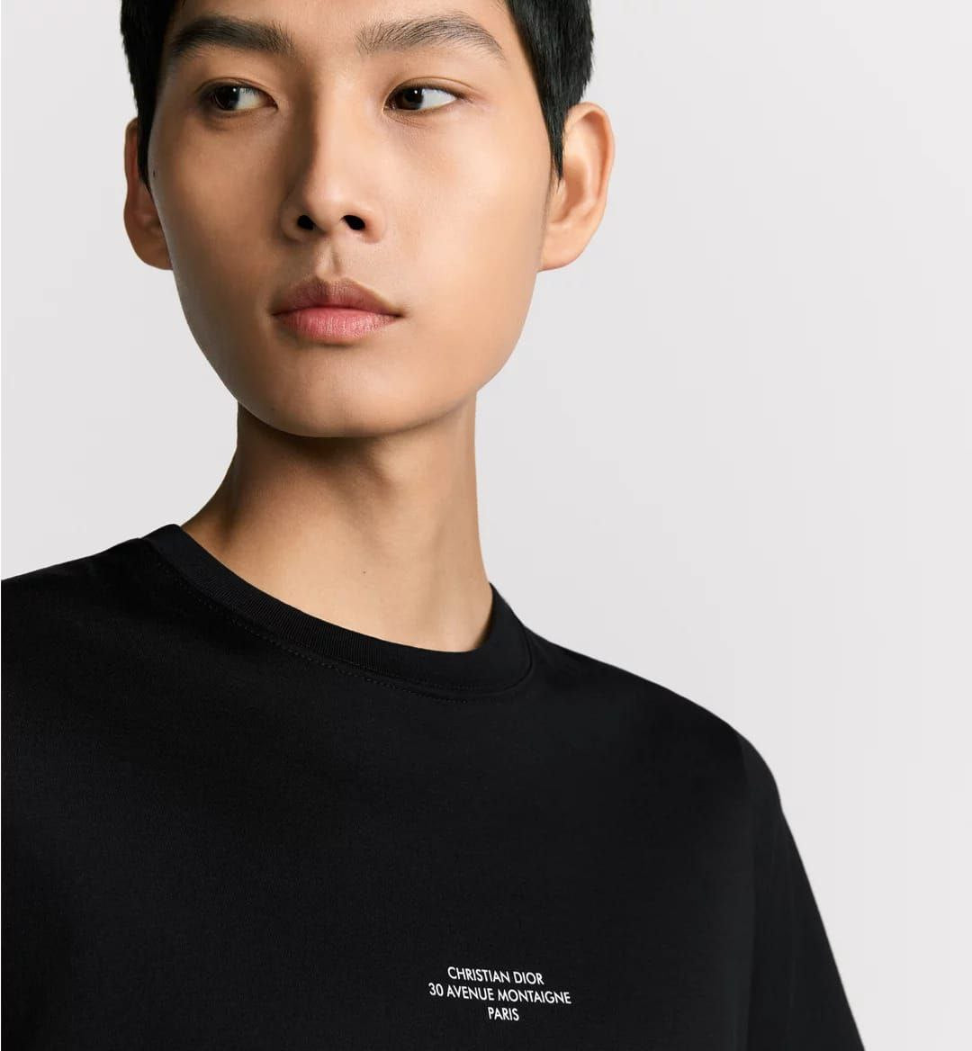Montaigne Black T- shirt